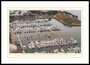 03.01.01.01.B — Water Scenes — Boats in Marina — SoloPhoto™