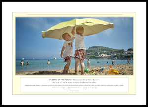 08.01.01.22.A — People — Playing at the Beach — PhotoPrint™